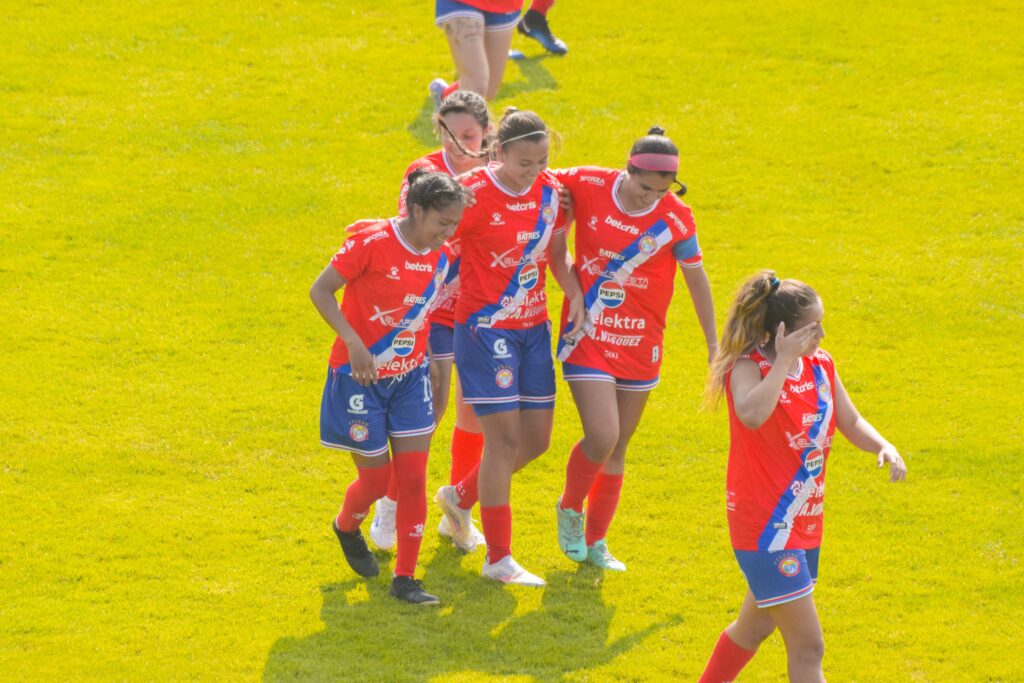Liga Femenina: Xelajú MC golea a Suchitepéquez y continúa de líder